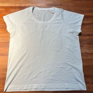 Swiftly Tech Short-Sleeve Shirt 2.0
Race Length - White